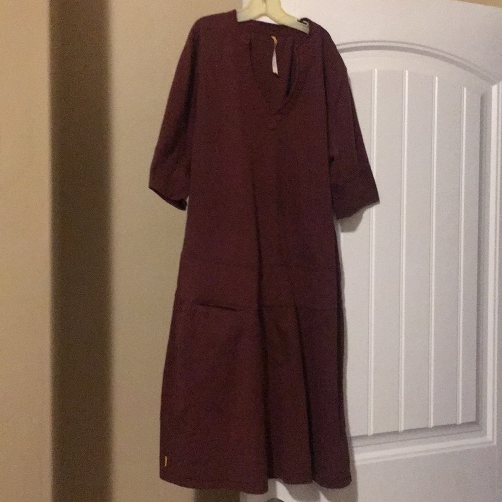 Lole knee length jumper dress Rust/maroon XL
